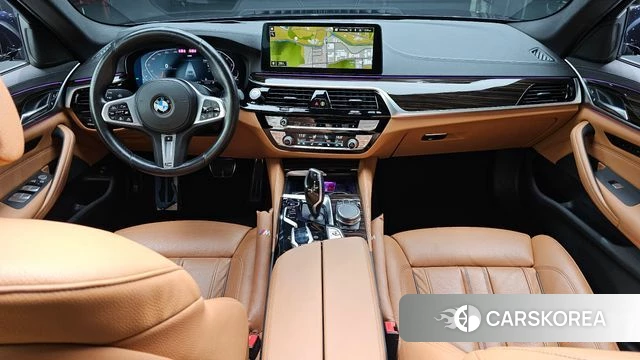 BMW 5 Series (G30) id 5023095 из Кореи 29