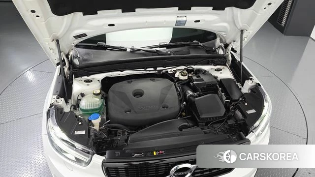 Volvo XC40 id 5028784 из Кореи 28