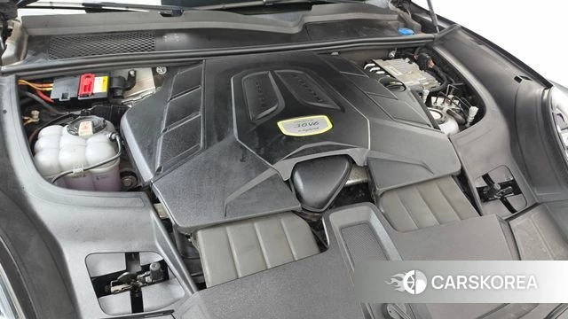 Porsche Cayenne (PO536) id 5033618 из Кореи 27
