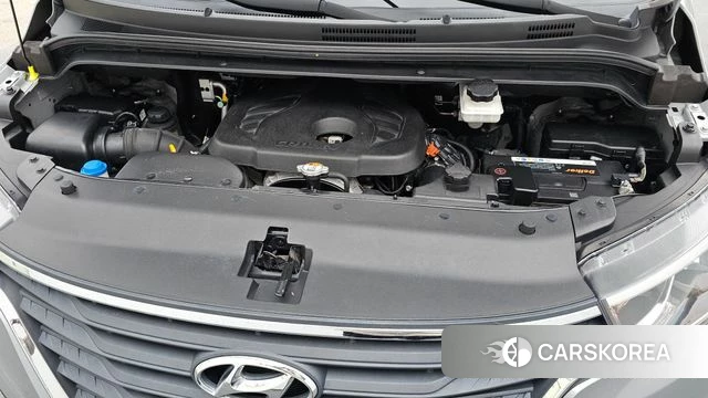 Hyundai The New Grand Starex id 5053939 из Кореи 31