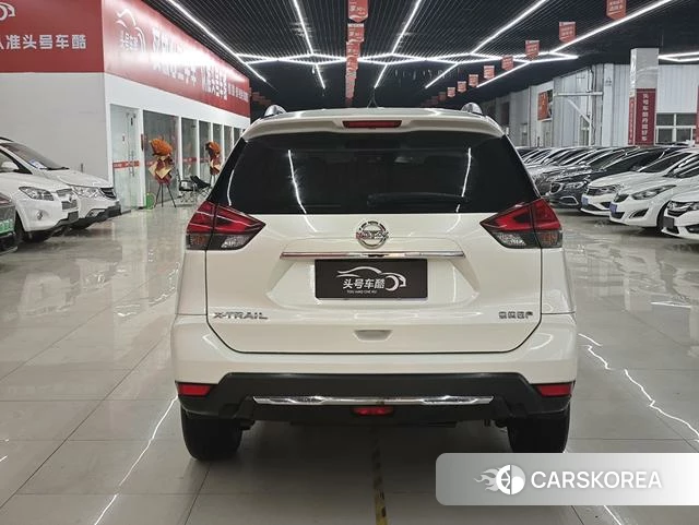 Nissan X-Trail 2021 Белый из Китая, фото 6
