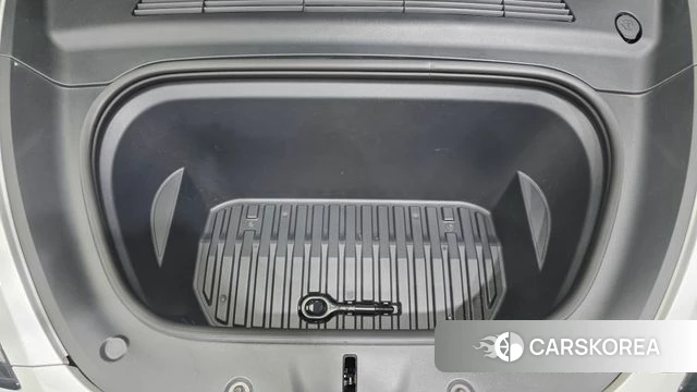 Tesla Model Y id 4745307 из Кореи 16