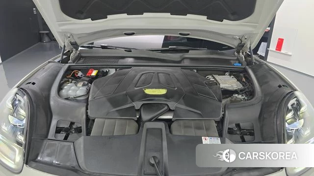 Porsche Cayenne (PO536) id 4600031 из Кореи 27