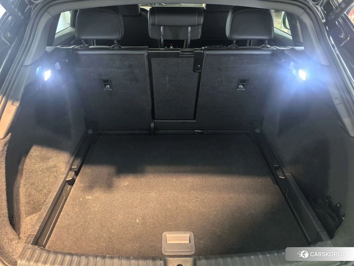 Audi Q4 2023 Синий из Китая, фото 6