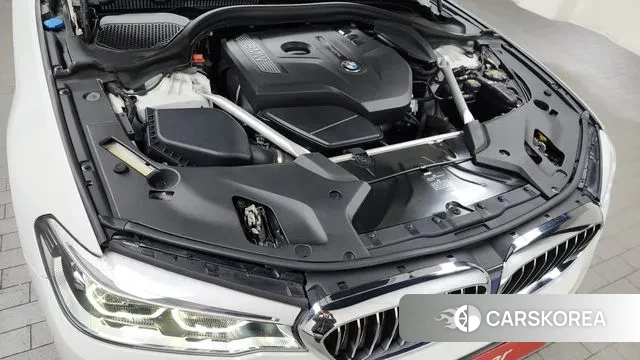 BMW 5 Series (G30) id 3578661 из Кореи 16