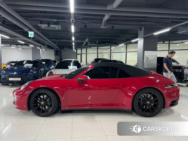 Porsche 911(992) id 4744333 из Кореи 12