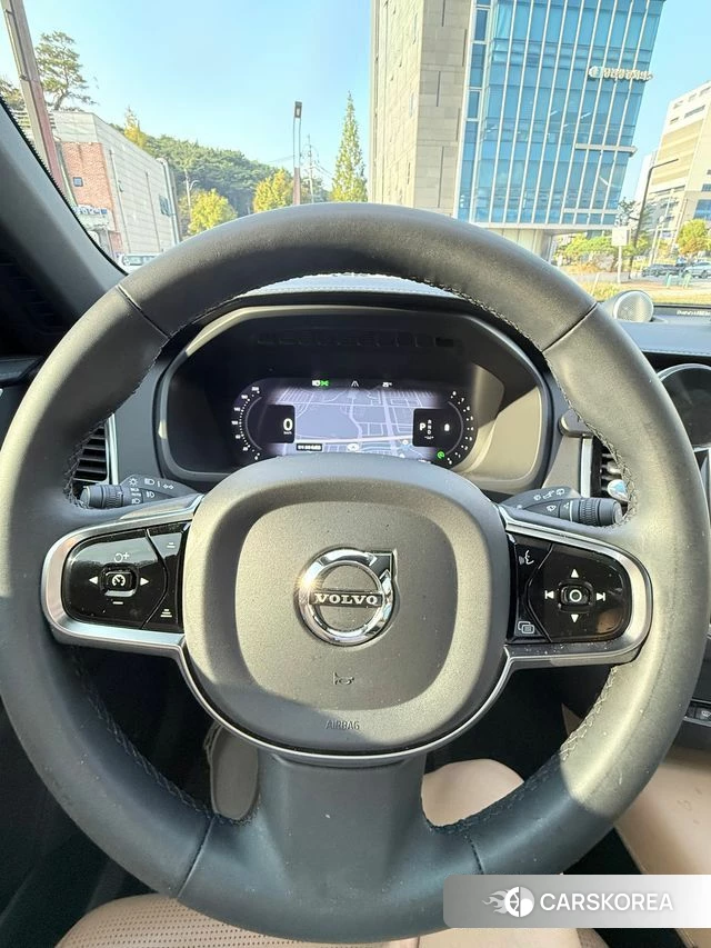Volvo XC90 second Generation 2023 Белый из Кореи, фото 6