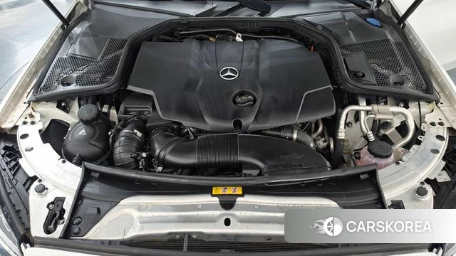 Mercedes-Benz C-Class W205 id 4918980 из Кореи 28