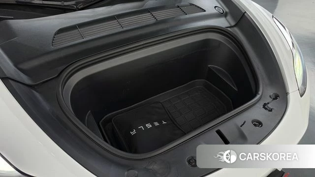 Tesla Model Y id 4986418 из Кореи 30