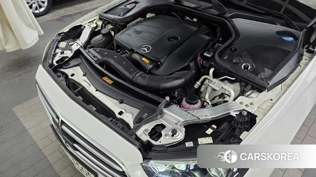 Mercedes-Benz E-Class W213 id 4981308 из Кореи 30