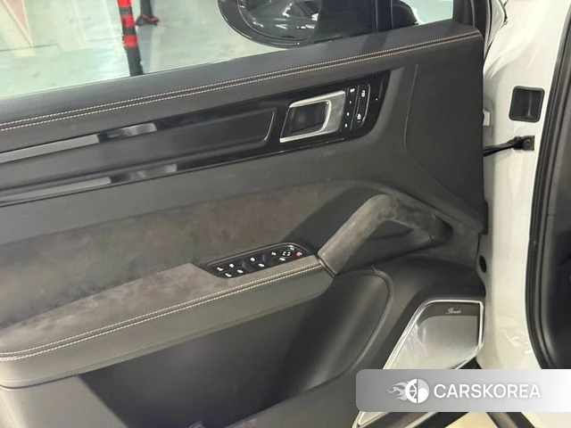 Porsche Cayenne (PO536) id 4929517 из Кореи 6