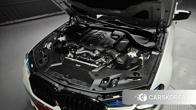 BMW 5 Series (G30) id 4985726 из Кореи 32