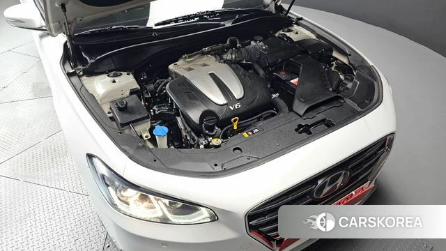 Hyundai Grandeur IG id 4689344 из Кореи 16