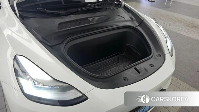 Tesla Model Y id 4641943 из Кореи 29