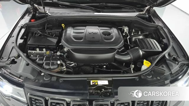 Jeep Grand Cherokee id 4918416 из Кореи 35