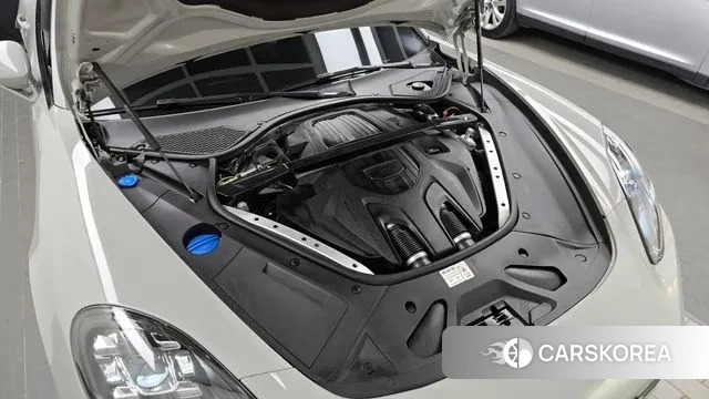 Porsche Panamera (971) id 3528715 из Кореи 16