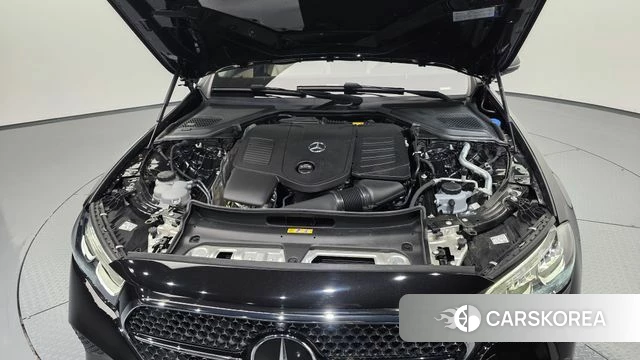 Mercedes-Benz E-Class W214 id 4990649 из Кореи 31
