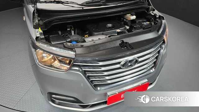Hyundai The New Grand Starex id 4470935 из Кореи 16