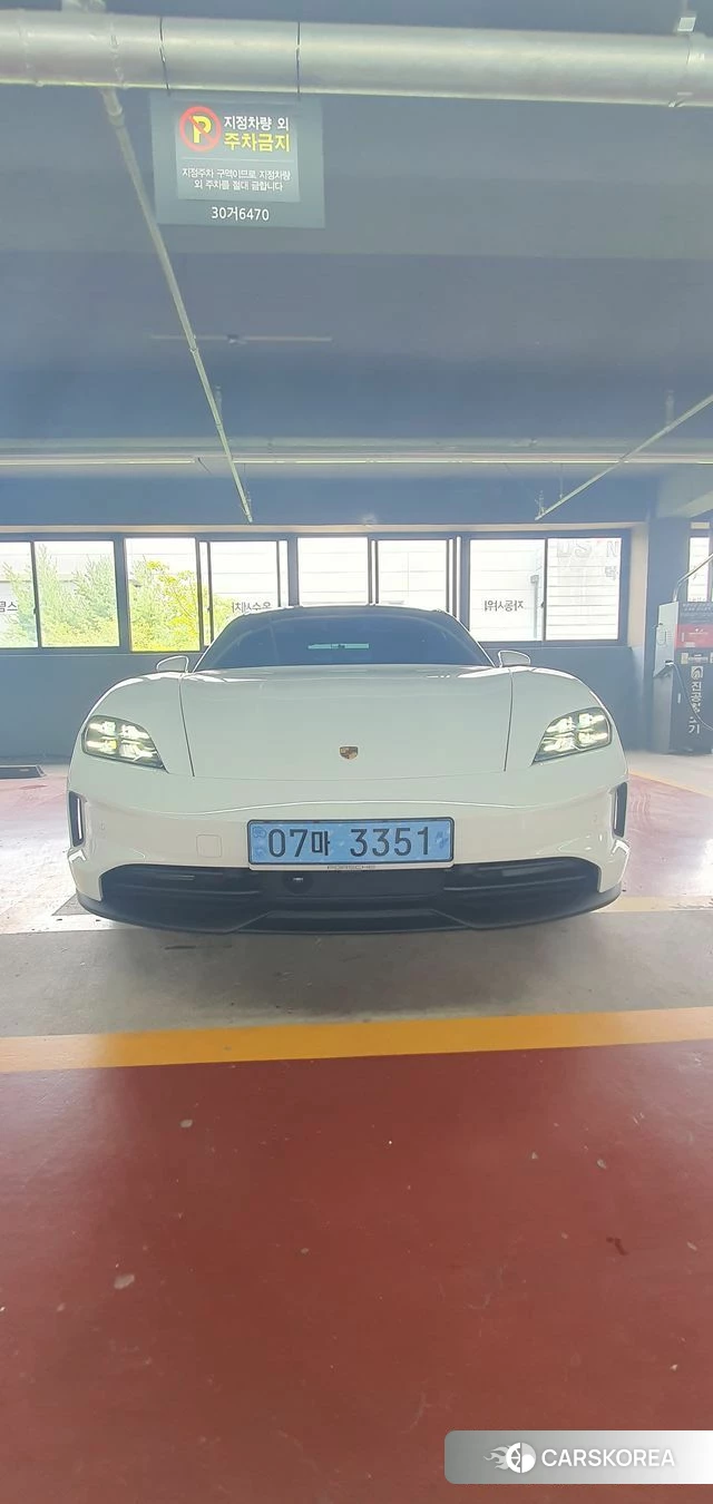 Porsche Taycan id 4660047 из Кореи 12