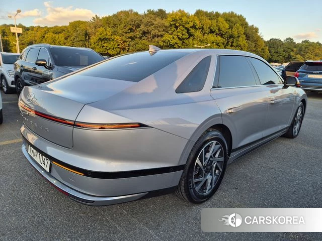 Hyundai Grandeur Hybrid (GN7) id 5016673 из Кореи 16