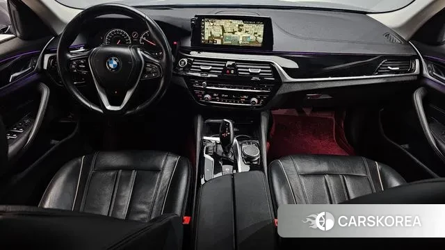 BMW 5 Series (G30) id 3677390 из Кореи 16