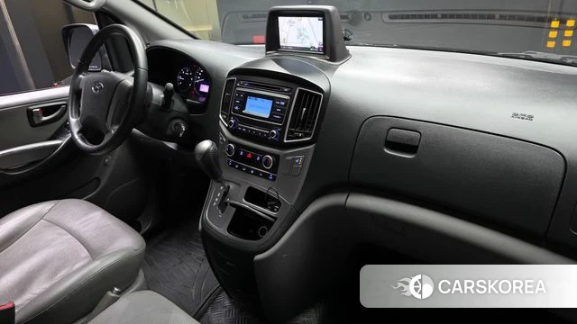 Hyundai The New Grand Starex id 4977590 из Кореи 26
