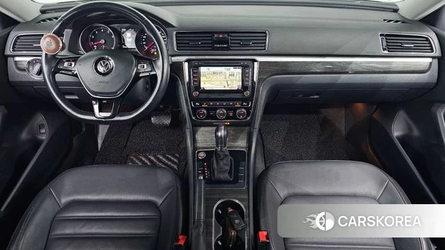 Volkswagen The New Passat id 5029327 из Кореи 31