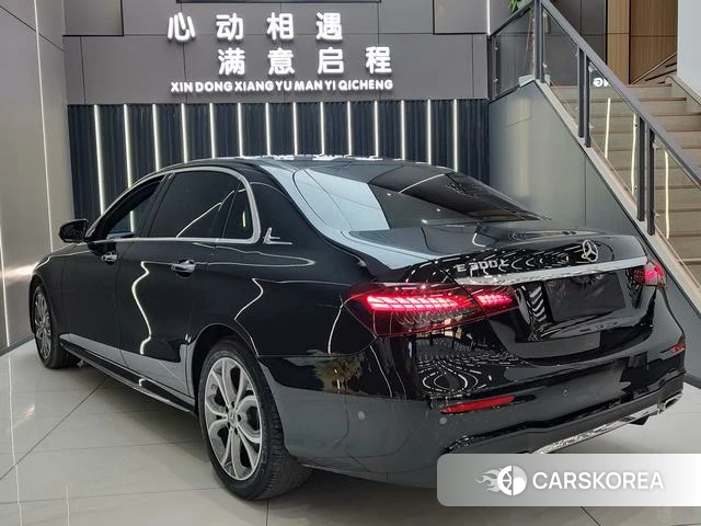 Mercedes-Benz E-Class 2021 Черный из Китая, фото 6