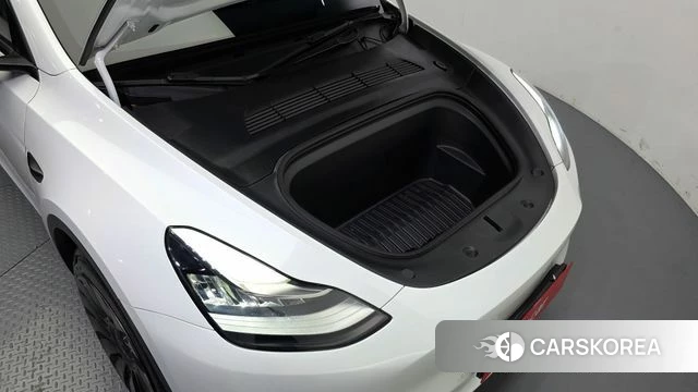 Tesla Model Y id 5022501 из Кореи 16