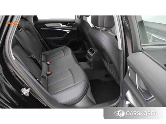 Audi A6 2023 Черный из Китая, фото 6