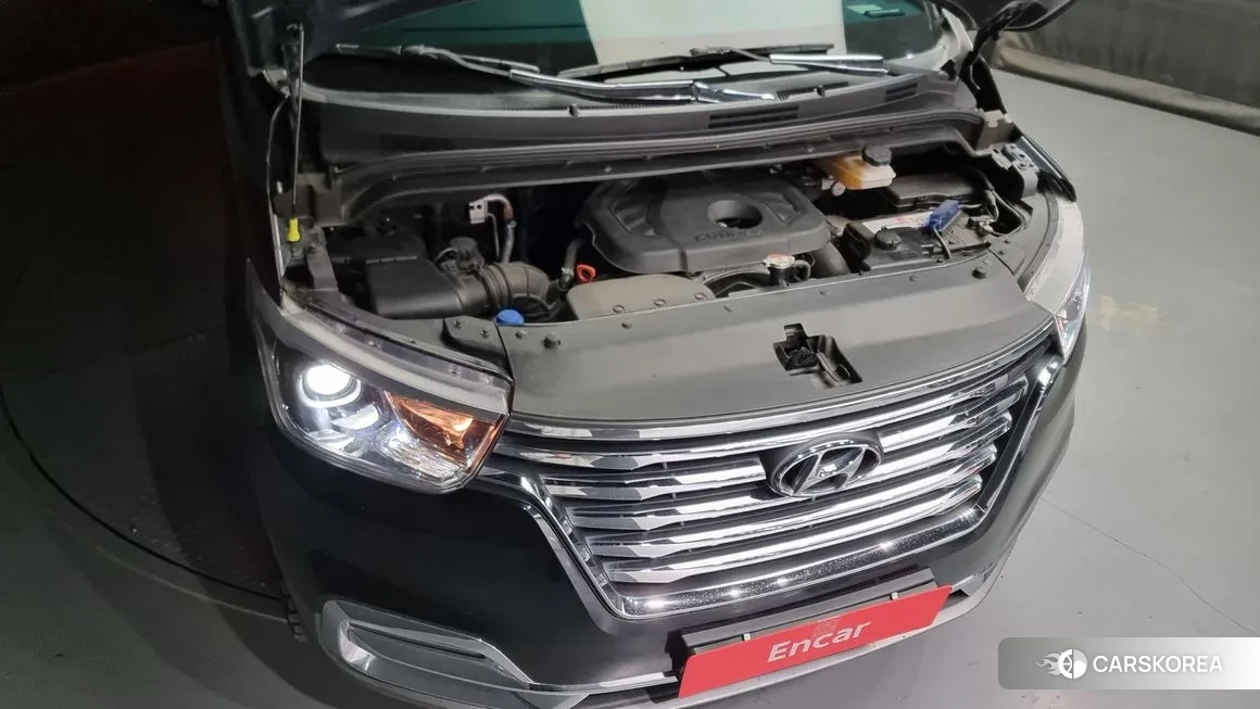 Hyundai The New Grand Starex id 2154480 из Кореи 16