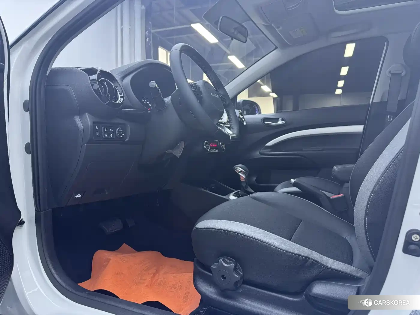 Kia KX1 2024 Белый из Китая, фото 6