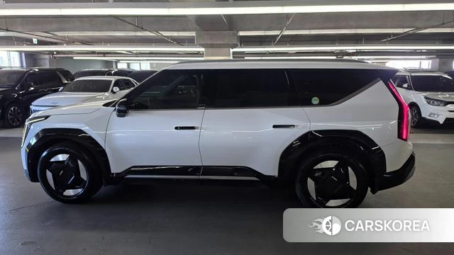 Kia EV9 id 5021777 из Кореи 16