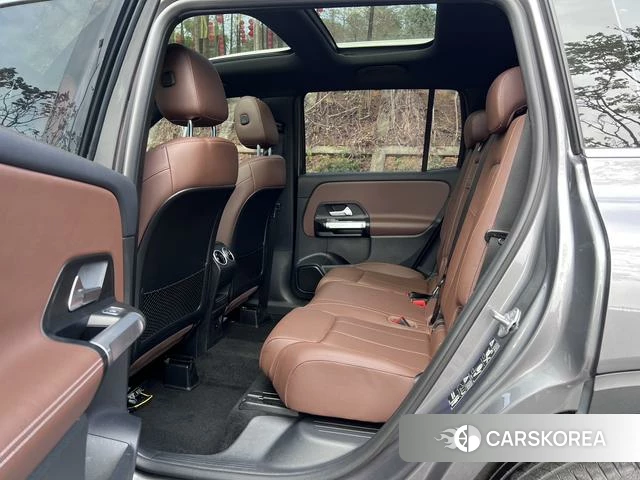 Mercedes-Benz GLB 2023 Темно-серый из Китая, фото 6