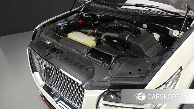 Lincoln Navigator 4th generation id 4793705 из Кореи 16