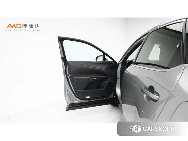 Lexus RX 2024 Серебристо-серый из Китая, фото 6