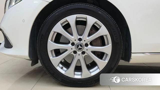 Mercedes-Benz E-Class W213 id 5028744 из Кореи 16