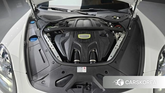 Porsche Panamera (971) id 5013427 из Кореи 32