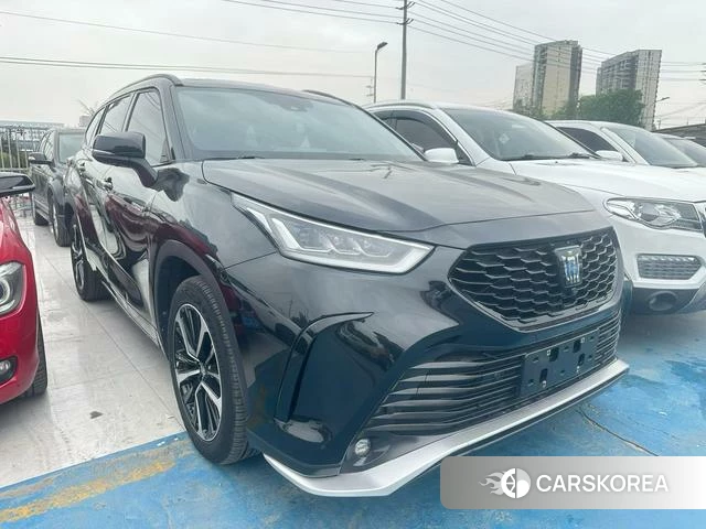 Toyota Crown 2022 Черный из Китая, фото 6