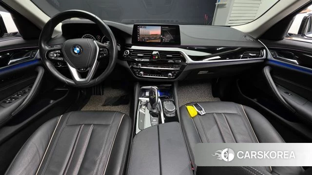 BMW 5 Series (G30) id 5013625 из Кореи 28