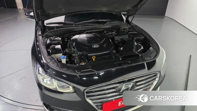 Hyundai Grandeur IG id 3846001 из Кореи 16