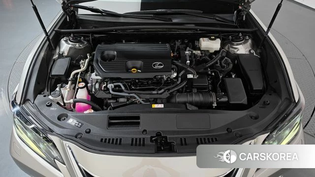 Lexus ES300h 7th generation id 4917176 из Кореи 16
