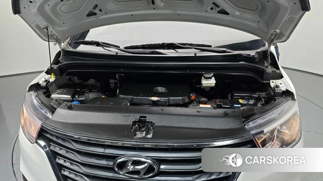 Hyundai The New Grand Starex id 5047687 из Кореи 16