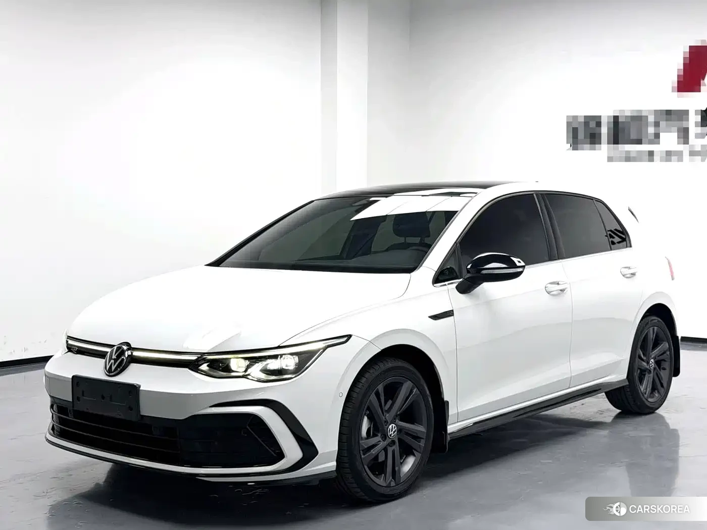 Volkswagen Golf 2024 Белый из Китая, фото 6