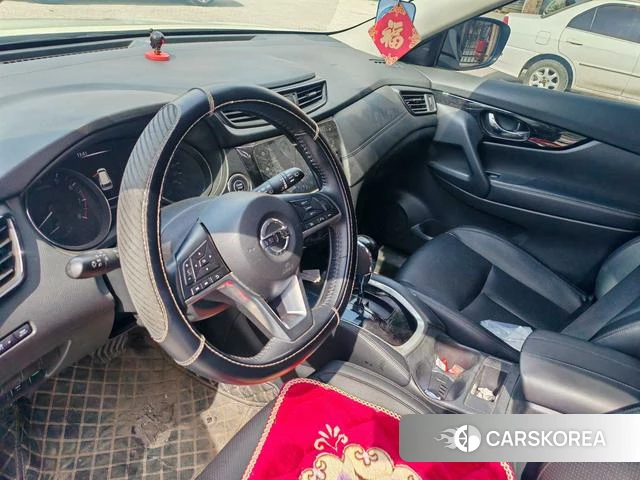 Nissan X-Trail 2022 Белый из Китая, фото 6