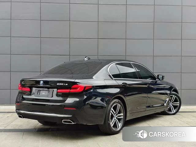 BMW 5 series PHEV 2022 Черный из Китая, фото 6