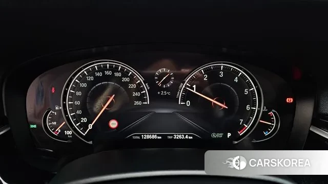 BMW 5 Series (G30) id 3677390 из Кореи 17