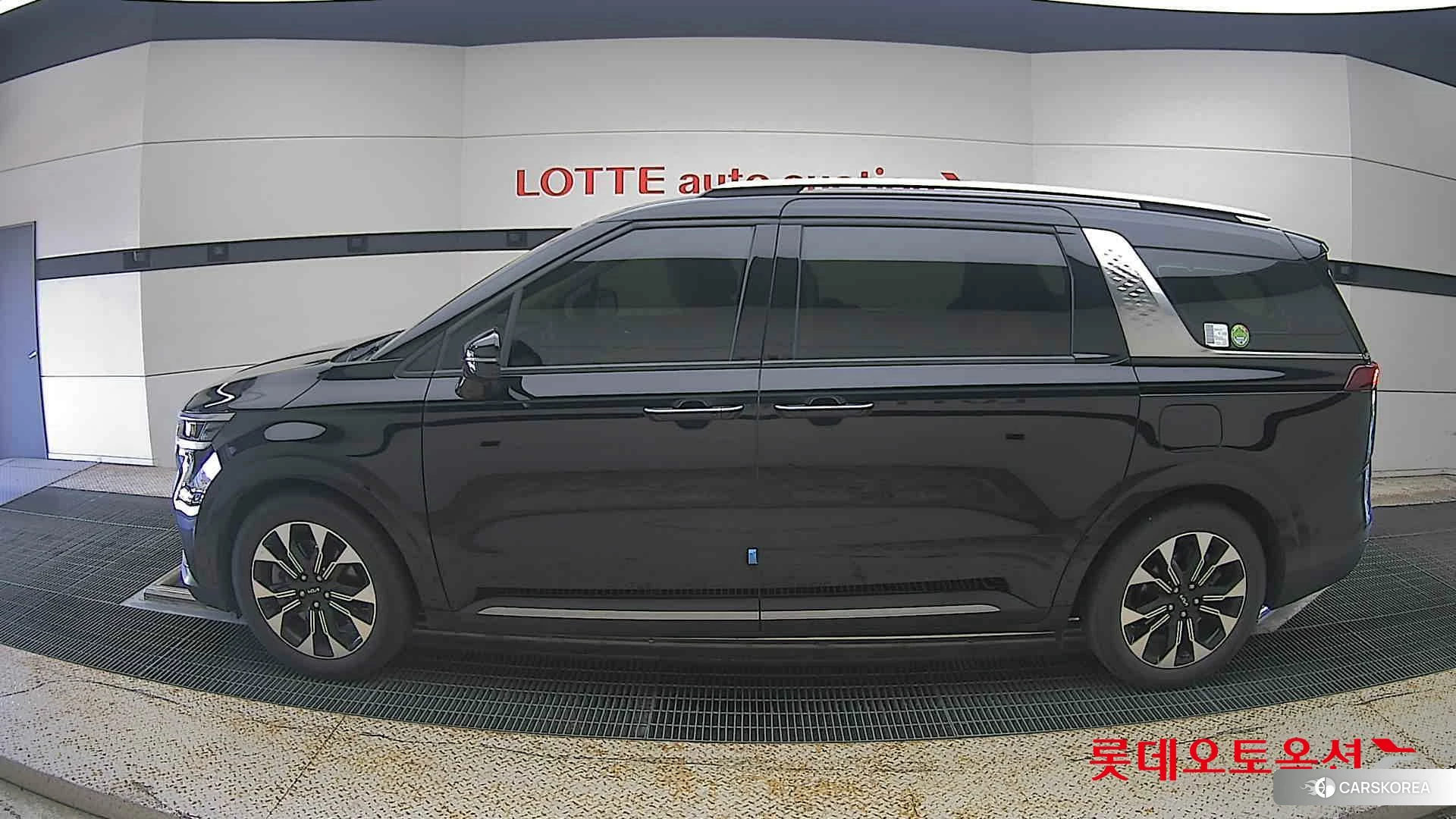 Kia Carnival id 4989977 из Кореи 35