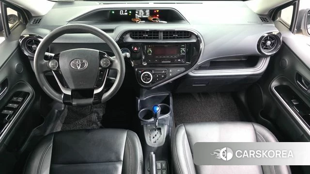 Toyota Prius C id 4988419 из Кореи 33