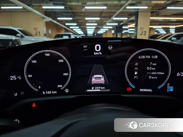 Porsche Taycan id 4927951 из Кореи 17